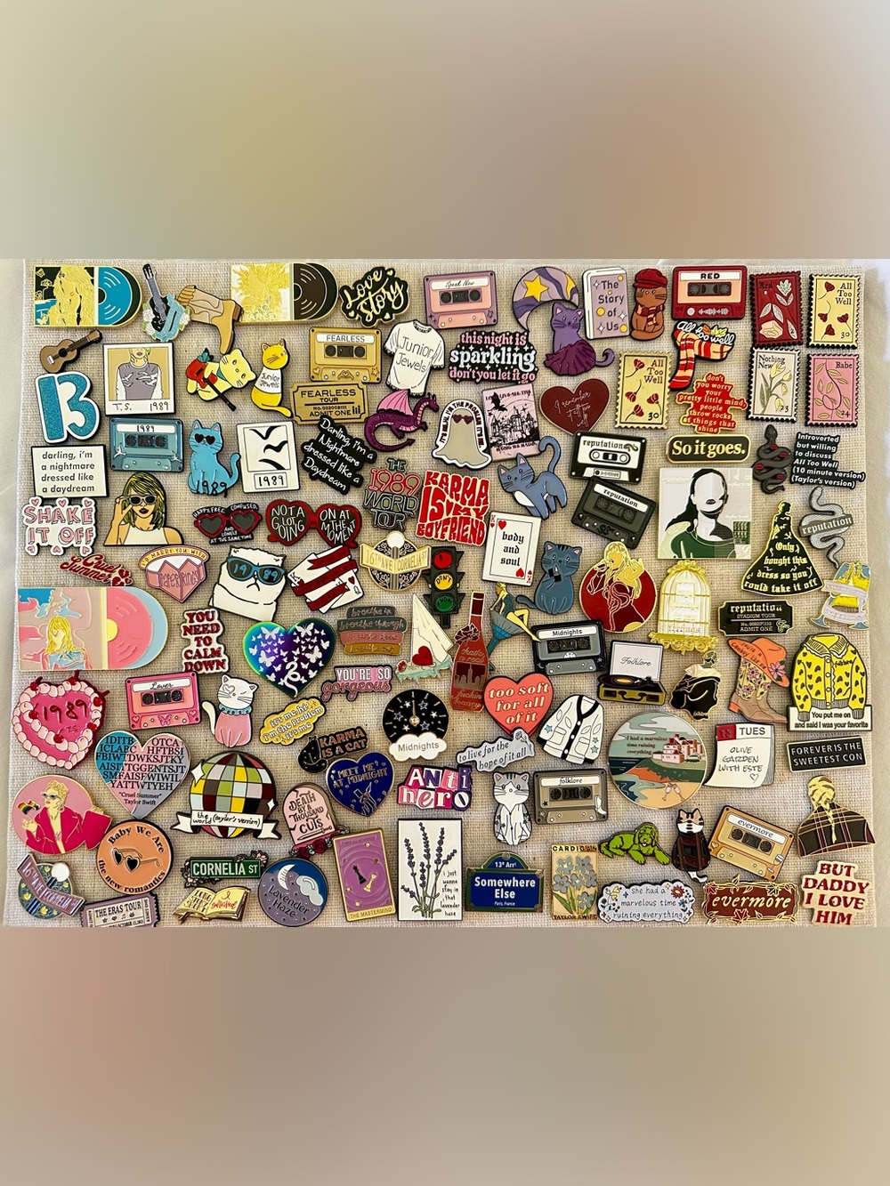 Taylor Swift Pins